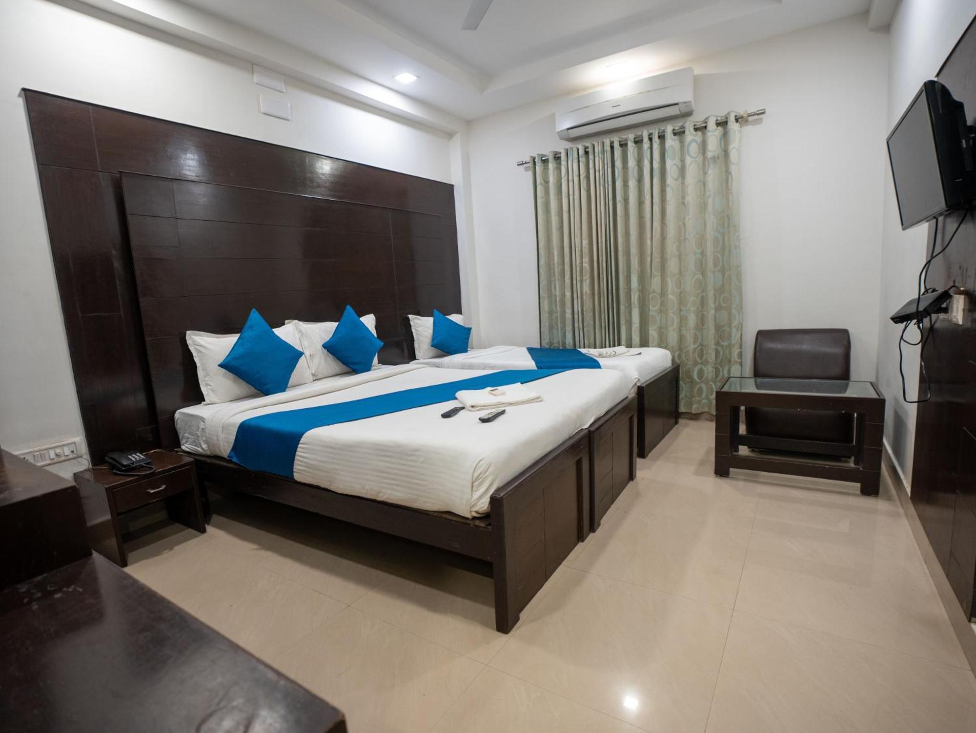 Orion Residency Hotel Chennai Exterior photo