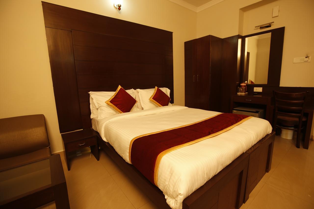 Orion Residency Hotel Chennai Exterior photo